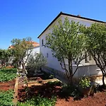 Apartment Josip